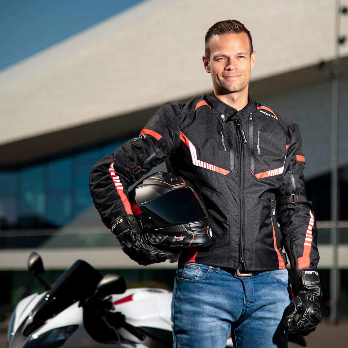 STEVE RED-BLACK INCL. CE-LEVEL II PROTECTIE